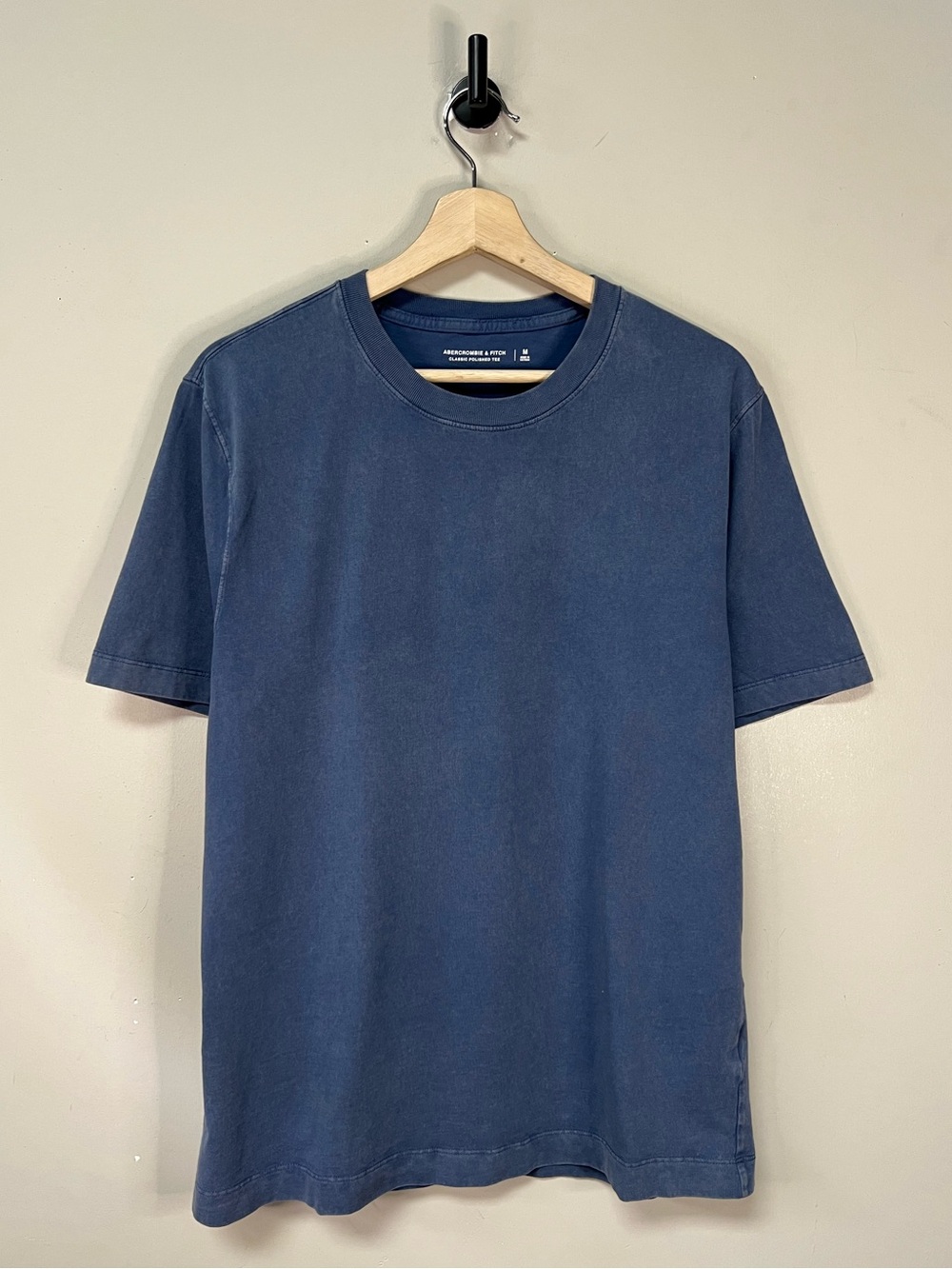 Abercrombie & Fitch Essential Tee